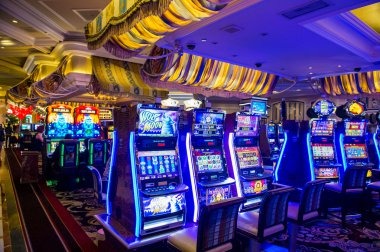 bonanza88bet Dragon Tiger live table with dealer, card positions, and betting controls